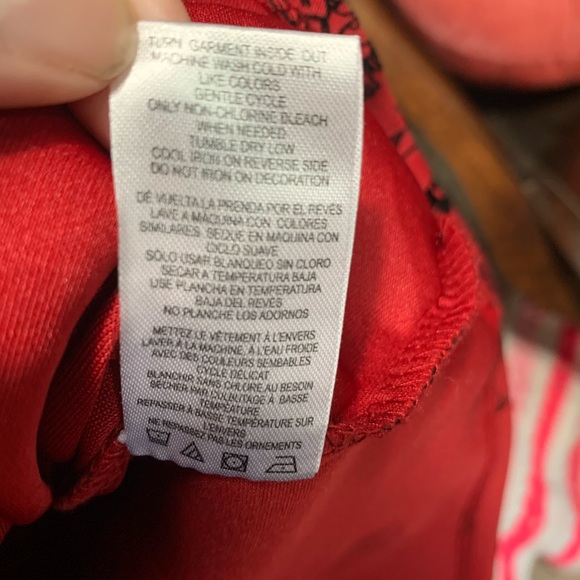 Almost Famous red floral dress - Picture 12 of 12